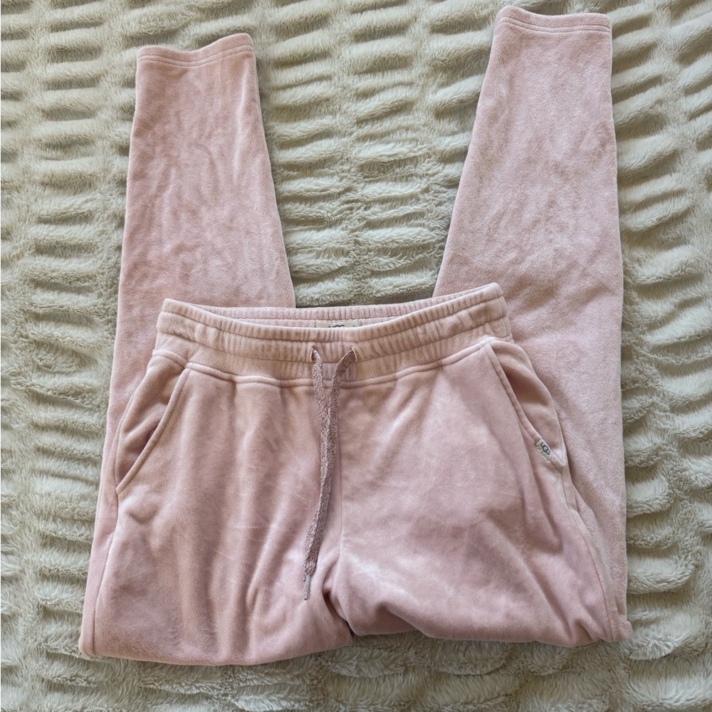Women’s UGG sweatpants